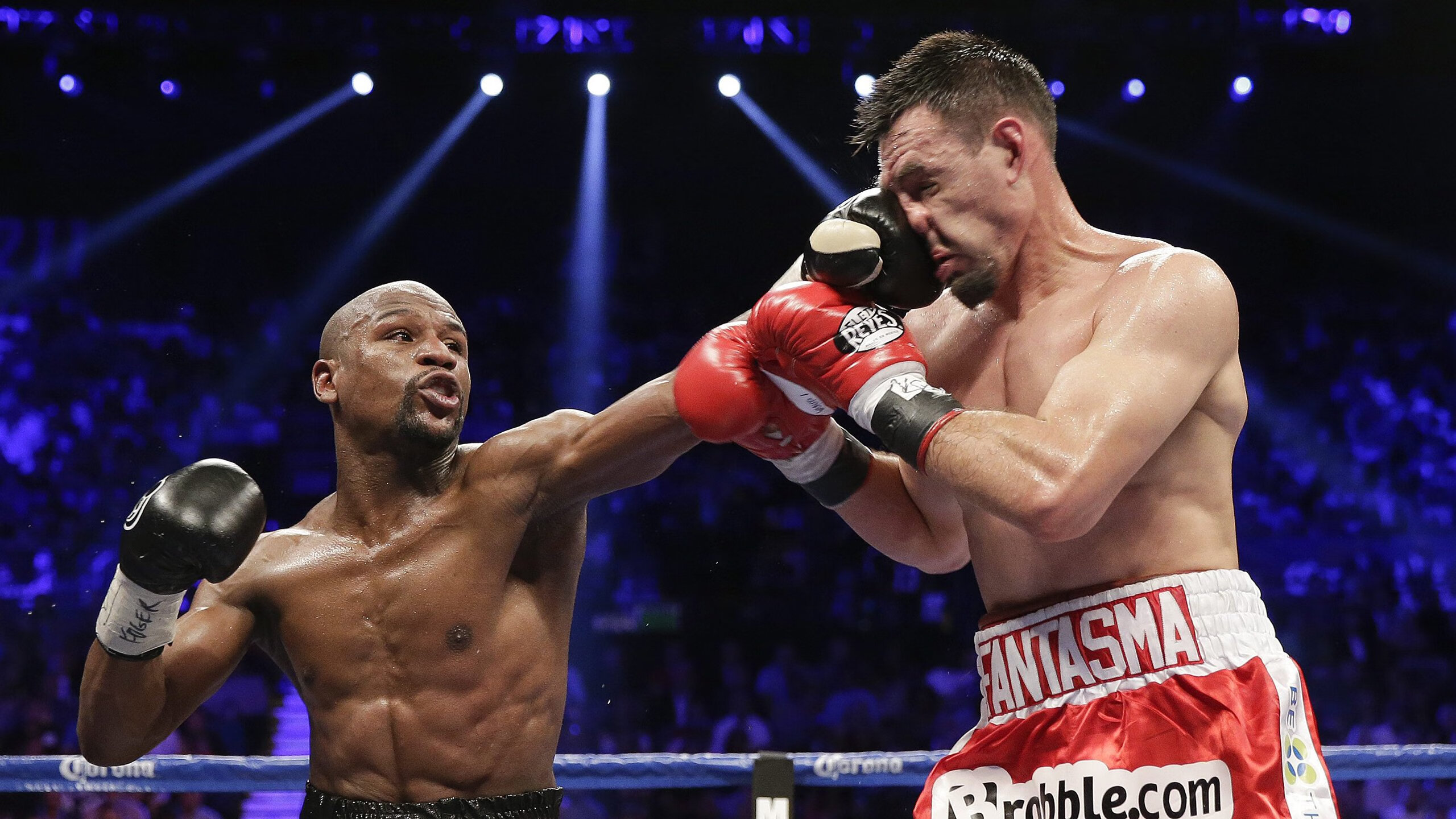 关键先生!克莱关键回合不手软,活塞生死战力克灰熊